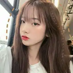 唯美好看的长发侧颜女生图像