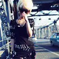 微信霸气头像女生动漫情侣头像带字非主流