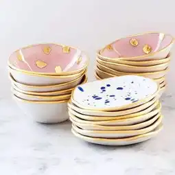这抹蓝太诱人,美女设计的陶瓷餐具欣赏