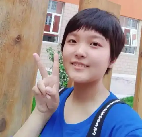 感谢贫穷刷爆朋友圈没有一个农村孩子是可以轻易逆袭的