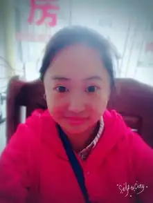 这女孩子长得好看吗双眼皮大眼睛眼睛很大很亮底子好皮肤雪白老好看皮肤很好蛮白的油性皮肤很嫩