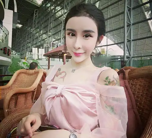 多图慎点河南15岁少女整容变蛇精
