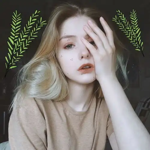 靠颜值爆红ins,圈粉16w的俄罗斯小仙女,果然720度美名不虚传