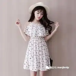 穿裙子的美女这样穿裙子不仅没翻而且遮肉显瘦