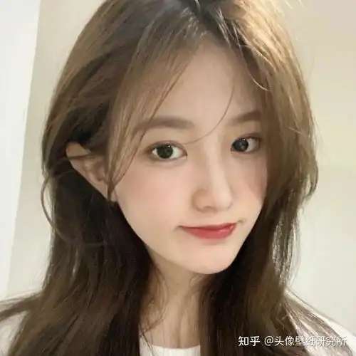 头像女落日晚风朱湾