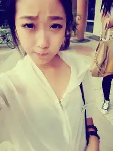 qq皮肤没有好听的标题女生