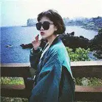 高冷女神都在用的头像寂