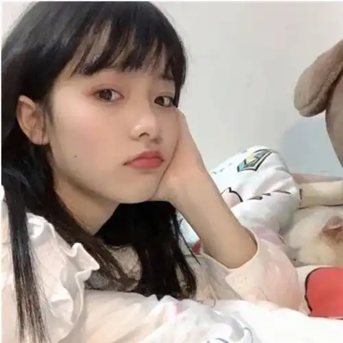 好看的头像女生简单干净