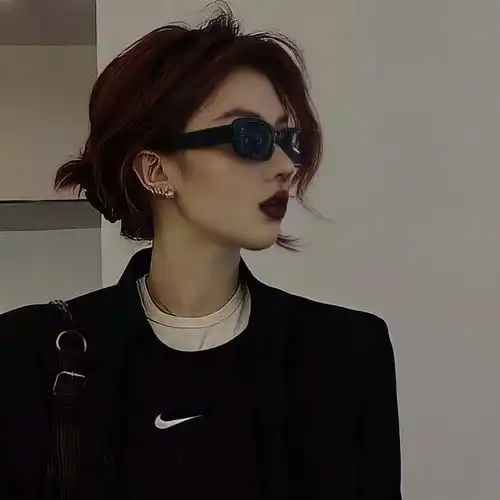 酷姐头像墨镜一带,谁都不爱