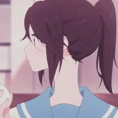 女生动漫粉嫩闺蜜头像念七
