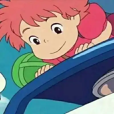 宗介和波妞情侣头像一左一右,今年最火最流行的
