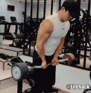 31岁北京健身教练引发舔屏,这肌肉太可了