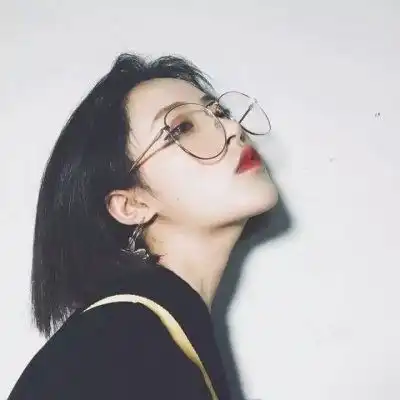 创意女生微信头像图片化