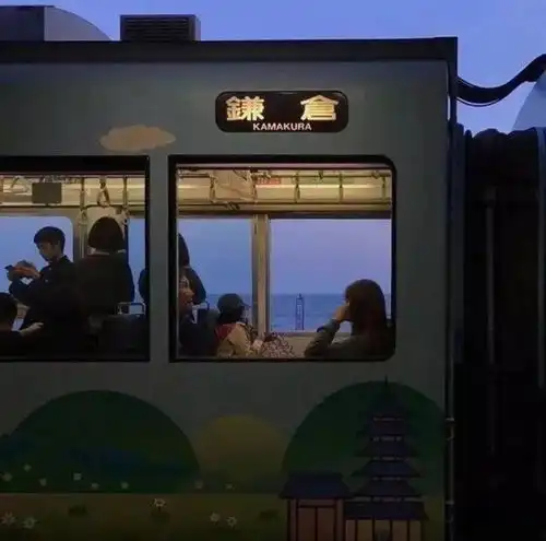 吸引好友炸评论的文案