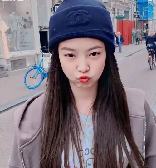 来自文科生的浪漫茫茫人海,罗盘为引,游历山河,只为寻你