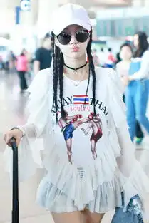 李小璐始终站在巅峰