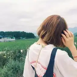 非主流带字头像女短发旅
