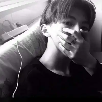 2020最潮最火女生头像qq