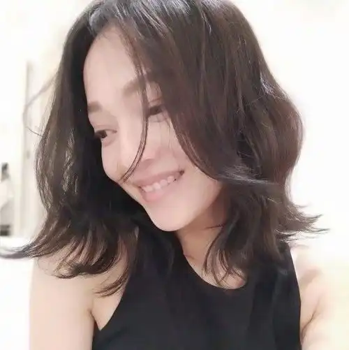戳进来卖断货的张韶涵同款修复百搭油,竟然还是明星梳妆台的常客