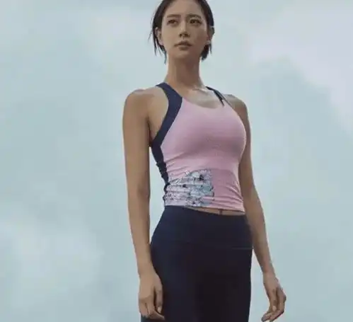 不愧是亚洲第一美女,克拉拉的真实身材什么样这腿绝了
