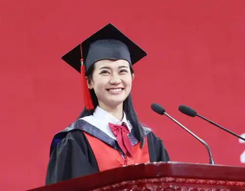 应届毕业生找工作,劳动合同要看清,不然吃亏了都不知道