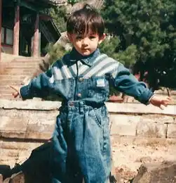 明星童年照大晒认得郑爽热巴杨紫不难,找到鞠婧祎才厉害