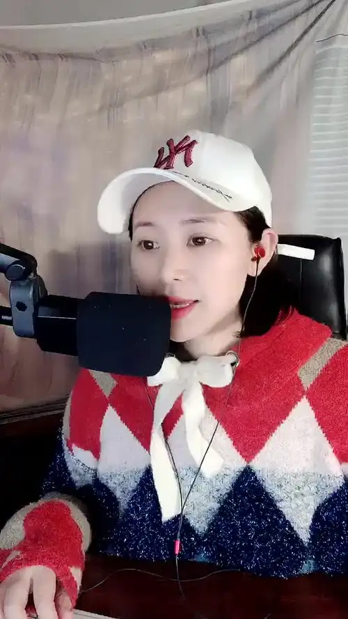 美女演唱往后余生,温柔的歌唱,心都融化了