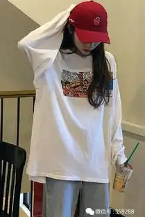 显瘦休闲的风格,简单轻松搭配,减龄又青春