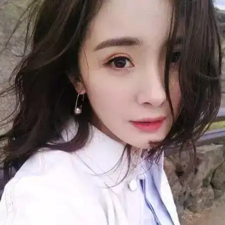 美人计杨幂自拍不露全脸,秘密我只说一次
