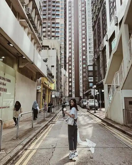 instagram精选,都说她是越南奶茶妹妹