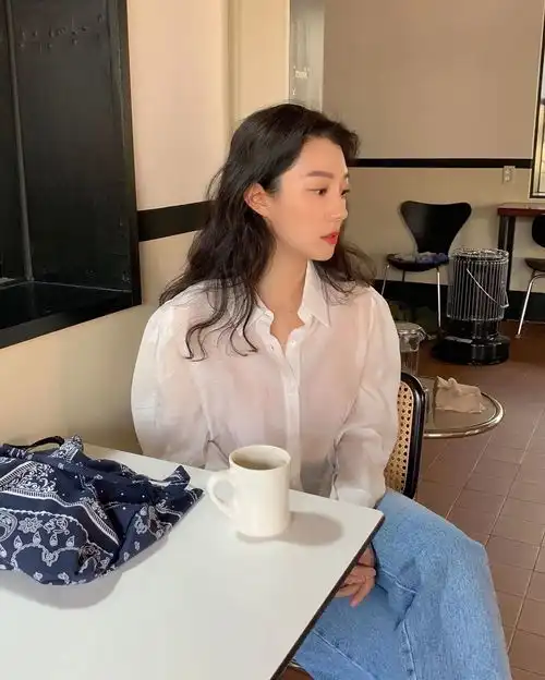 为什么直男抵抗不了这种纯欲女孩