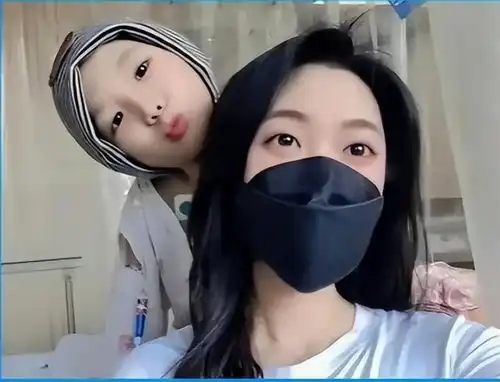 9岁女孩确诊白血病,妈妈置之不理,姑姑我用嫁妆救她