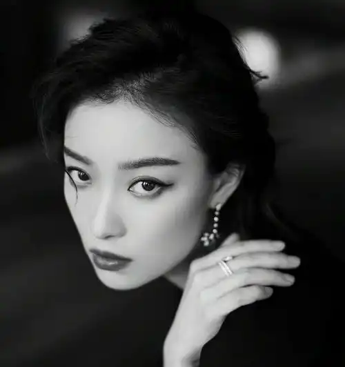 倪妮超a短发我们不得不爱