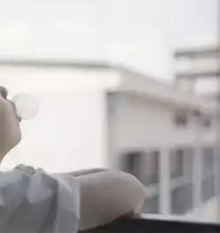 女生头像胶片风女生