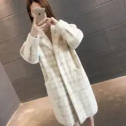 大年初一聚会时,这几款外套太吸引人了,不是吹,美的让人羡慕