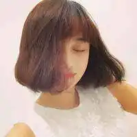 戴帽子,戴眼镜,又霸气的女生头像