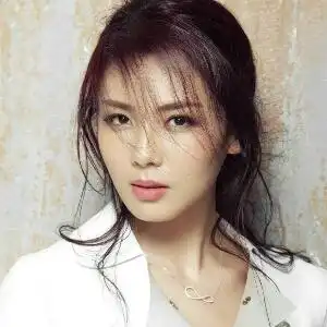绝世剑神女主角玄幻30几个女主的