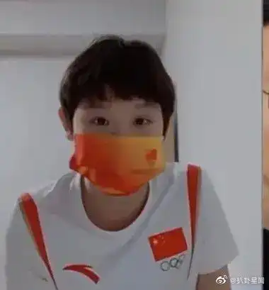 女子双人十米台跳水冠军张家齐,也太可爱了,偶像竟然是龚俊