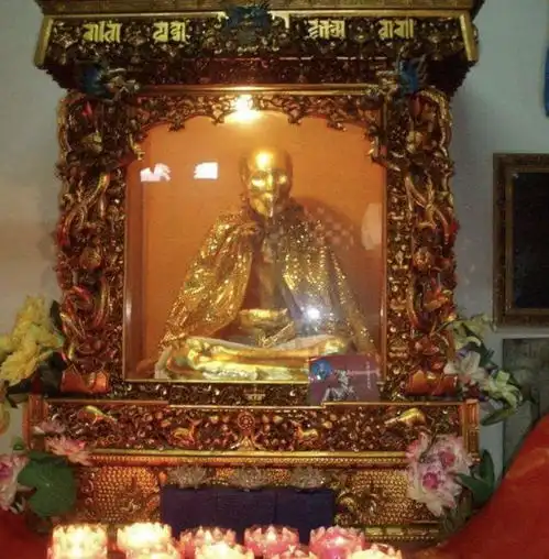 她是女尼姑,84岁圆寂后坐缸3年,终修成正果,身体已无女性特征