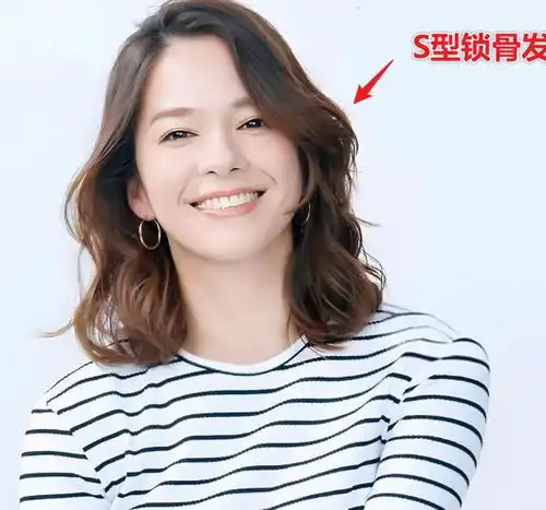女人到了50岁,尽量避开4种假洋气真显老发型,太影响气质