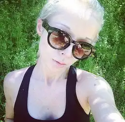 乌克兰真人芭比健身秀肌肉欲变金刚芭比
