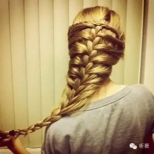 11款百变蝎子辫编发30秒美美出门