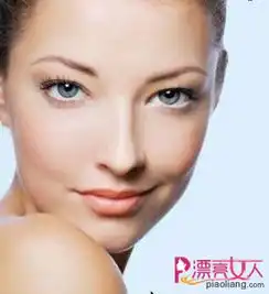 祛斑收缩毛孔学小编这样做