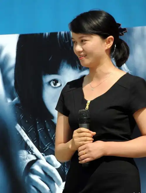 希望工程当年救助的大眼睛女孩,如今踏入仕途,升官至厅级