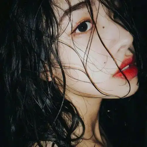 头像逃离任何消耗你快乐的东西