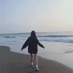 那个陪你挤小出租屋的人最后去了哪里
