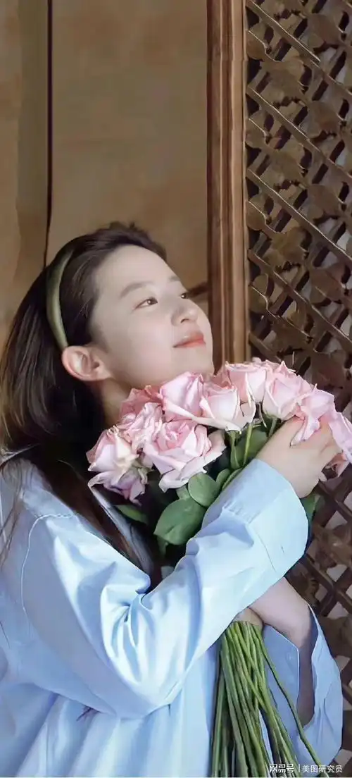 女生头像壁纸真人高清美