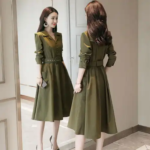 四五十岁女人不要穿着太土赶紧买几件时髦风衣,高雅减龄又洋气