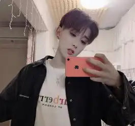 杨清柠前任王乐乐最近大变样,近照曝光后,网友啥时出道