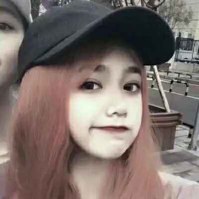 酷酷的戴帽子头像社会女戴帽子霸气范